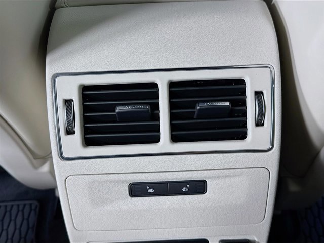 New 2026 Jaguar F-PACE R-Dynamic S image 27