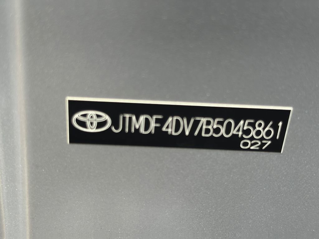 Used 2011 Toyota RAV4 Limited image 25