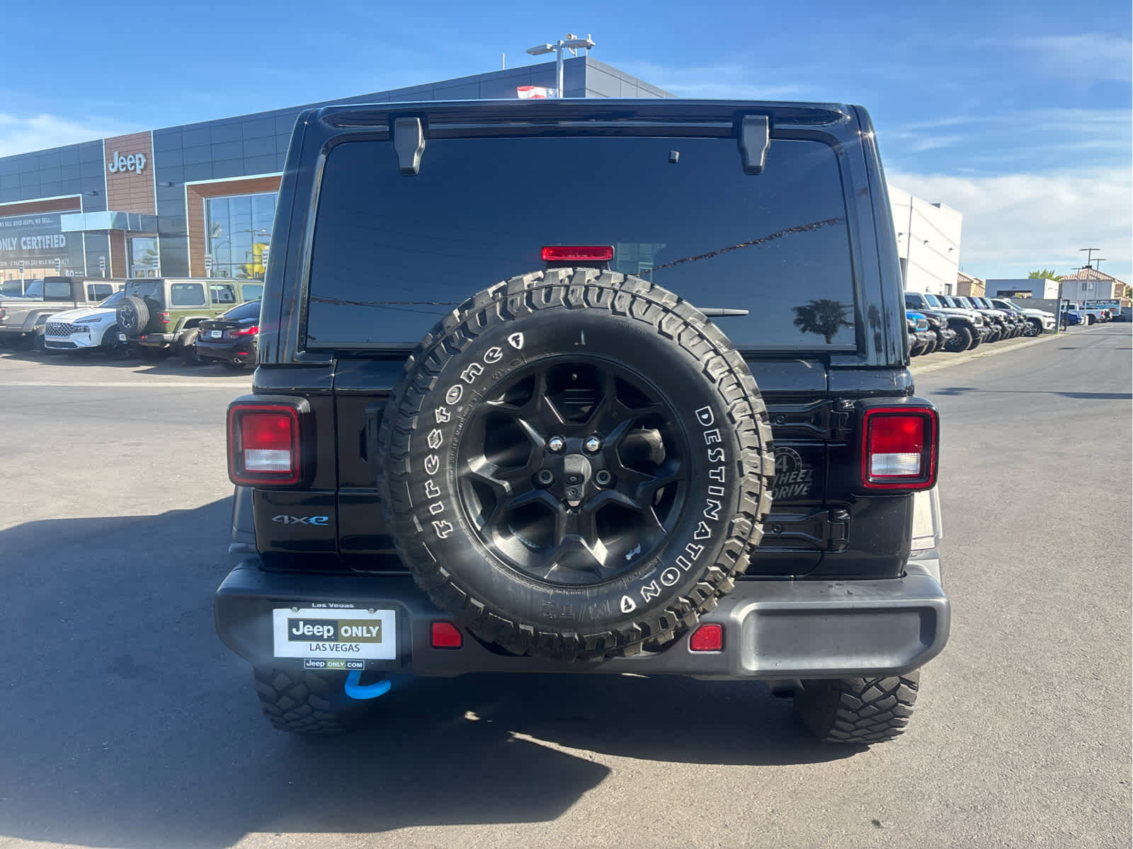 Used 2023 Jeep Wrangler Unlimited w/ 8.4" Radio Group image 6