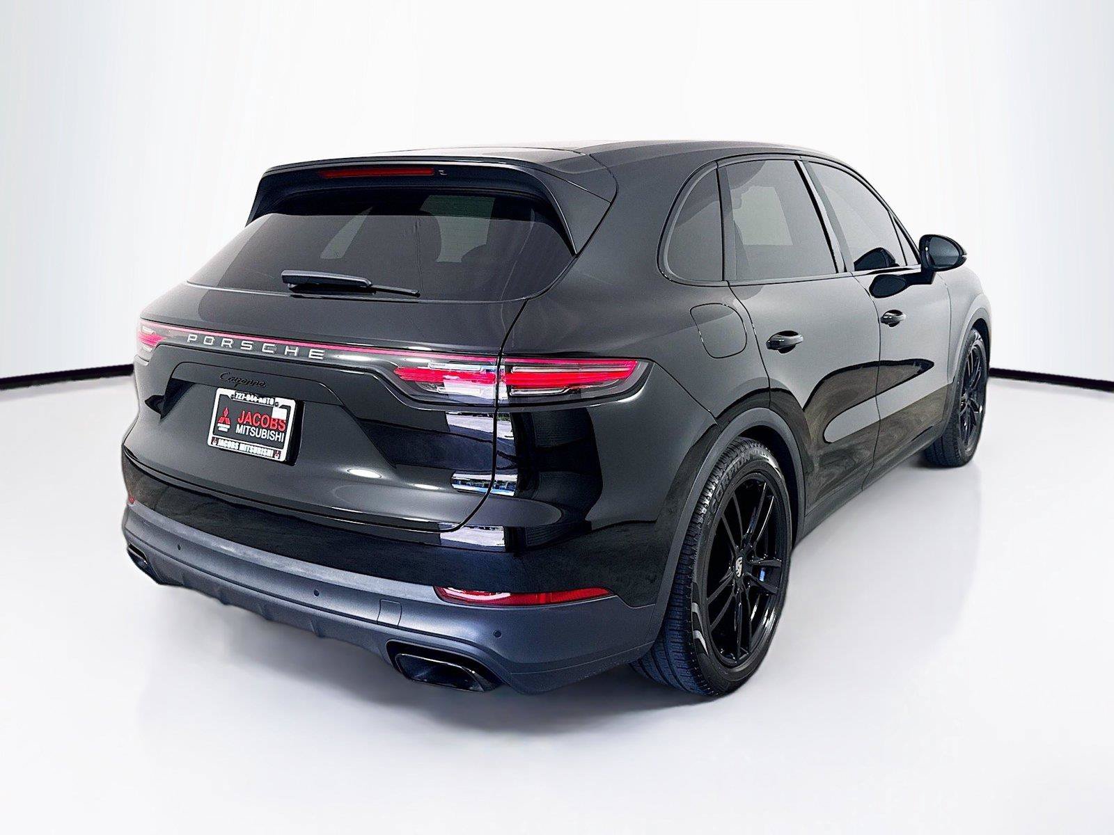 Used 2020 Porsche Cayenne AWD/4WD image 28