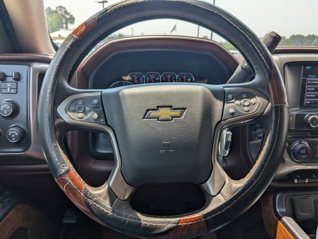 Used 2016 Chevrolet Silverado 1500 High Country w/ High Country Premium Package AWD/4WD image 11