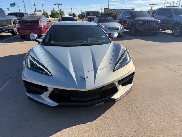 Used 2021 Chevrolet Corvette Stingray Preferred Cpe w/ Z51 Performance Package RWD image 3