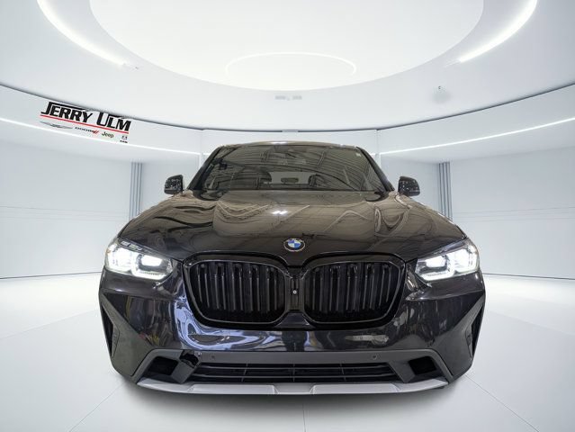 Used 2022 BMW X4 xDrive30i w/ Parking Assistance Package AWD/4WD image 8