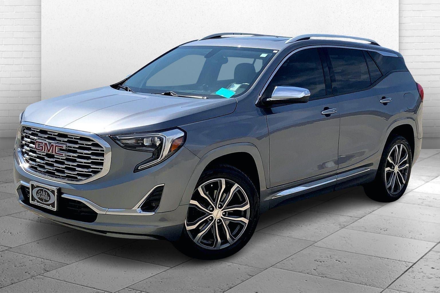 Used 2019 GMC Terrain Denali w/ Comfort Package AWD/4WD image 12