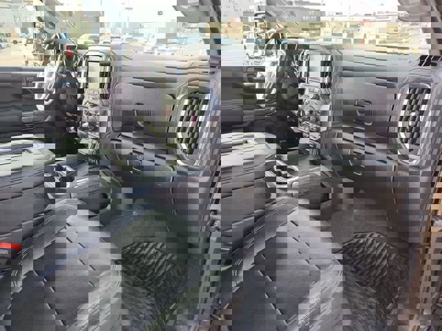 Certified 2020 Chevrolet Silverado 2500 LTZ w/ LTZ Plus Package image 29