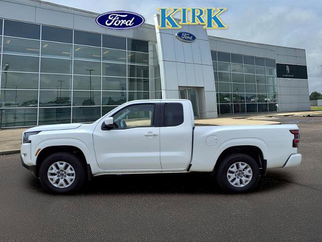 Used 2024 Nissan Frontier SV w/ SV Convenience Package AWD/4WD image 2