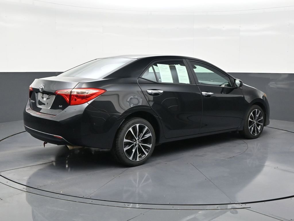 Used 2018 Toyota Corolla LE image 5