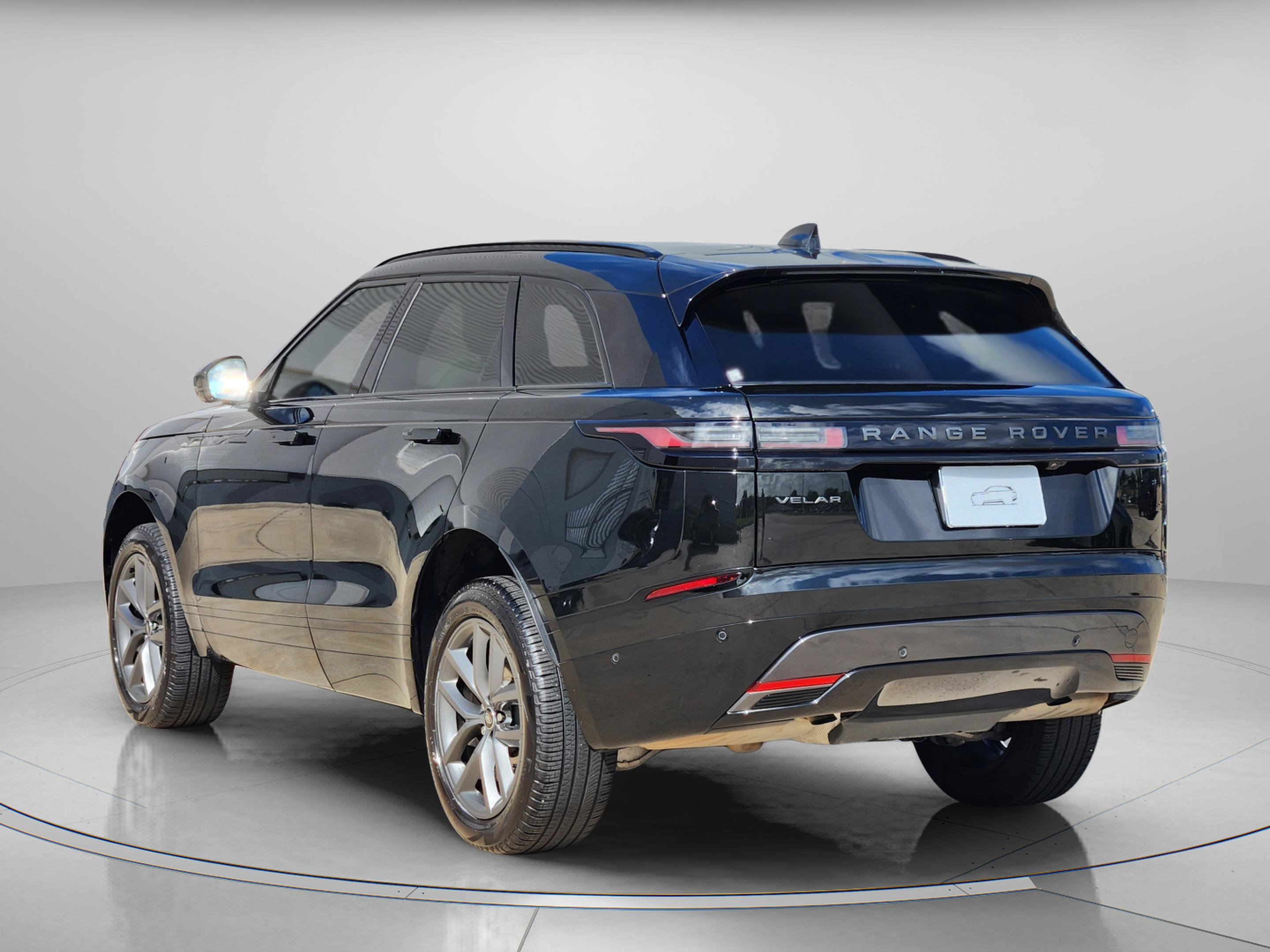 Certified 2026 Land Rover Range Rover Velar Dynamic SE AWD/4WD image 3