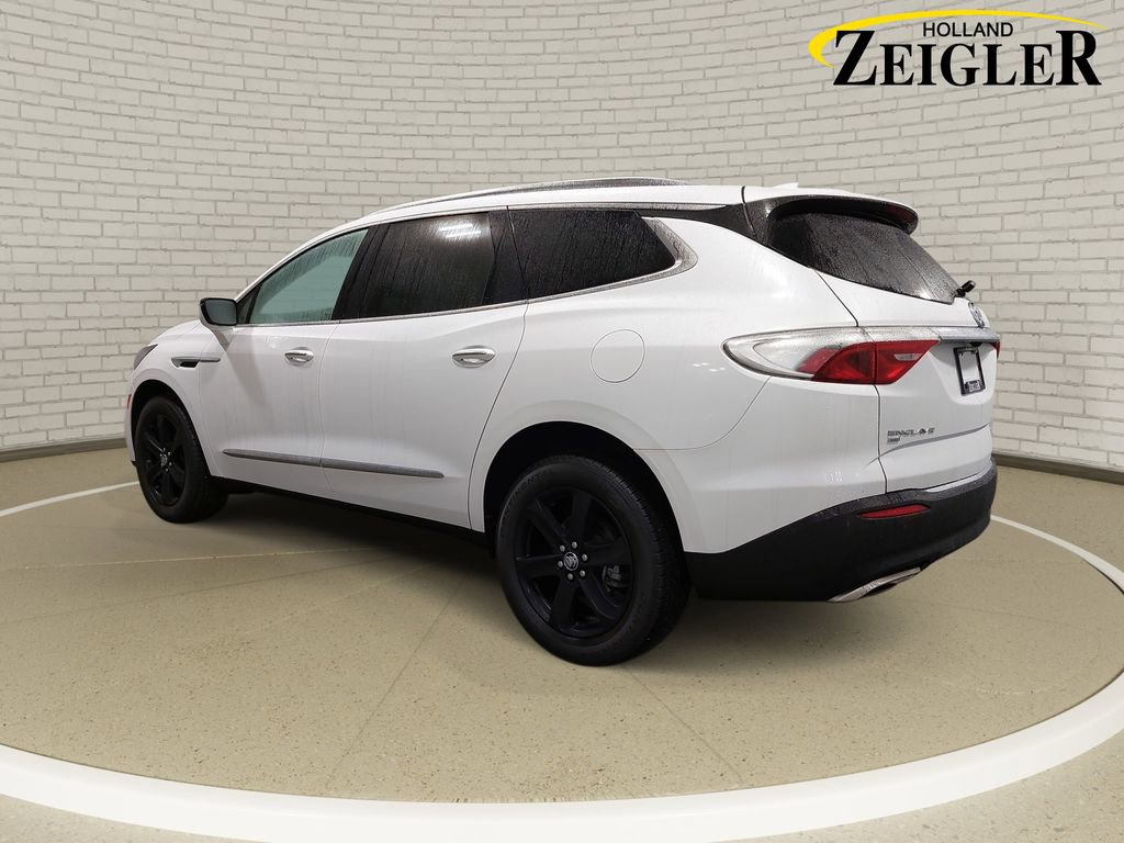 Used 2023 Buick Enclave Essence w/ Experience Buick Package image 7