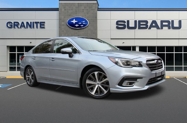 Used 2018 Subaru Legacy 3.6R Limited AWD/4WD image 3