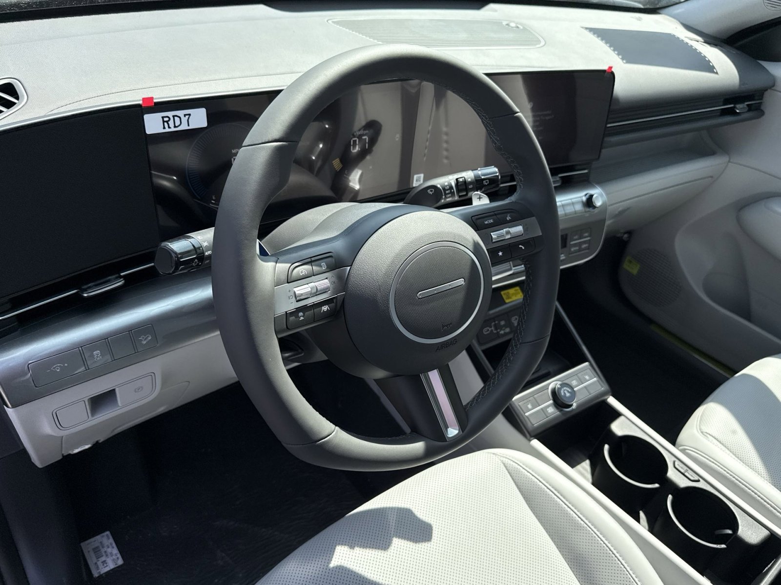 New 2026 Hyundai Kona SEL Premium AWD/4WD image 16