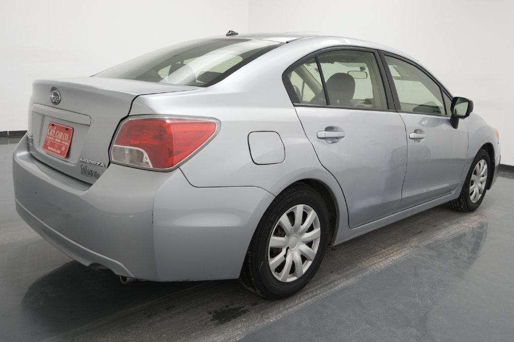 Used 2013 Subaru Impreza 2.0i AWD/4WD image 8
