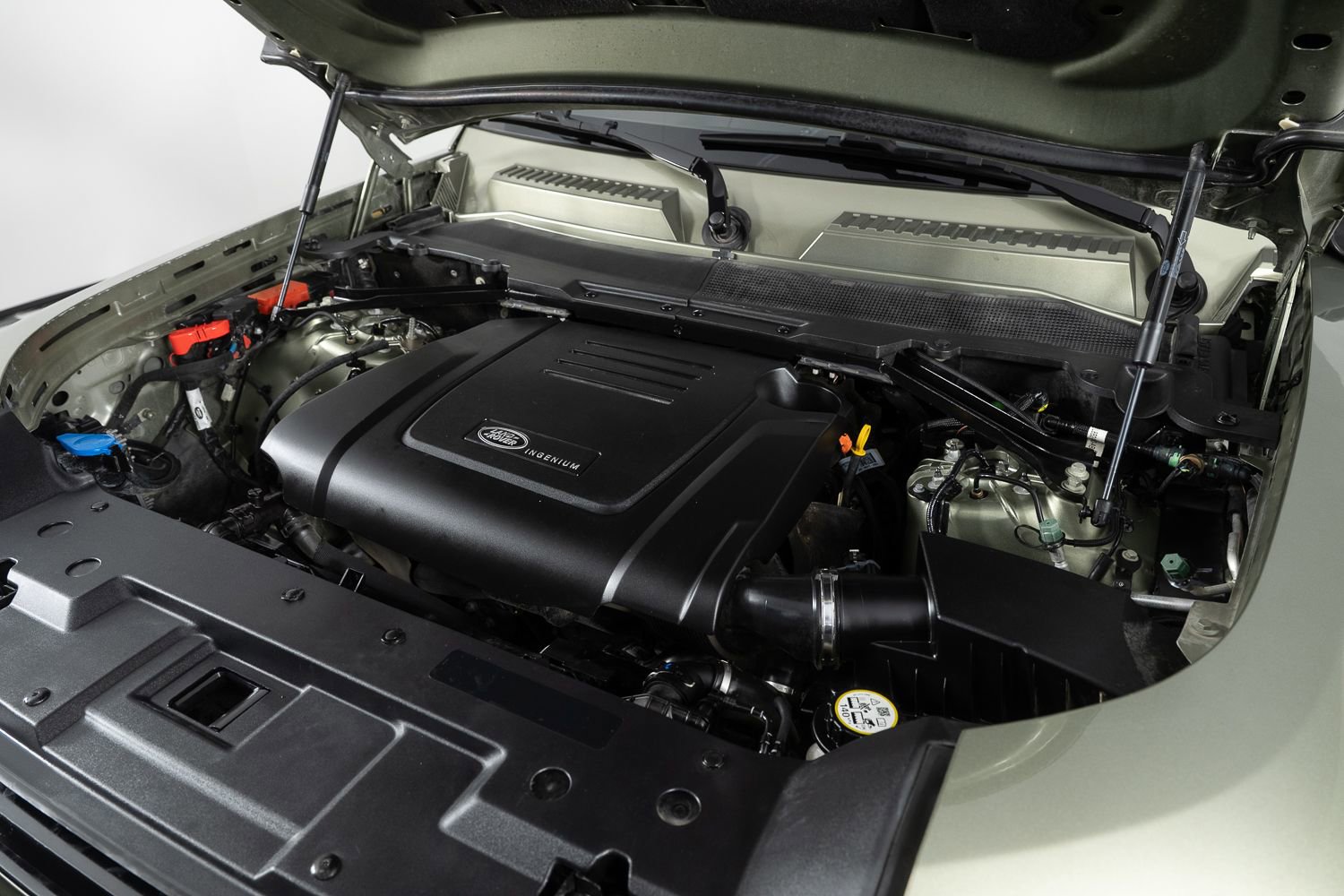 Used 2020 Land Rover Defender 110 S image 41