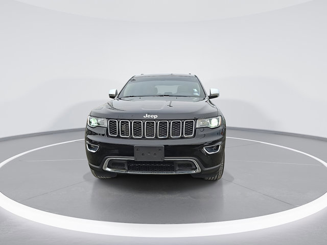 Used 2017 Jeep Grand Cherokee Limited image 3