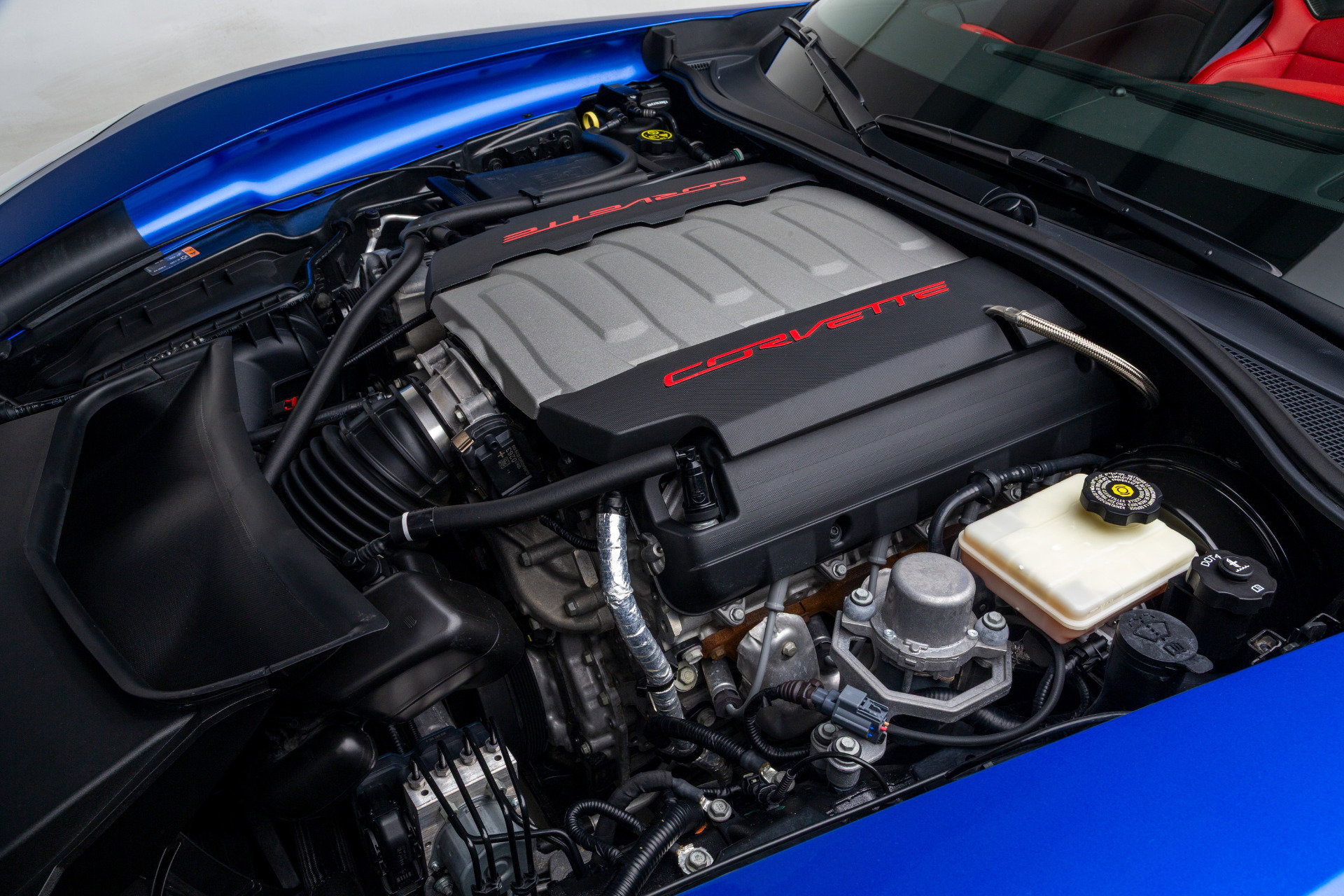 Used 2014 Chevrolet Corvette Stingray Convertible w/ 3LT Preferred Equipment Group image 20