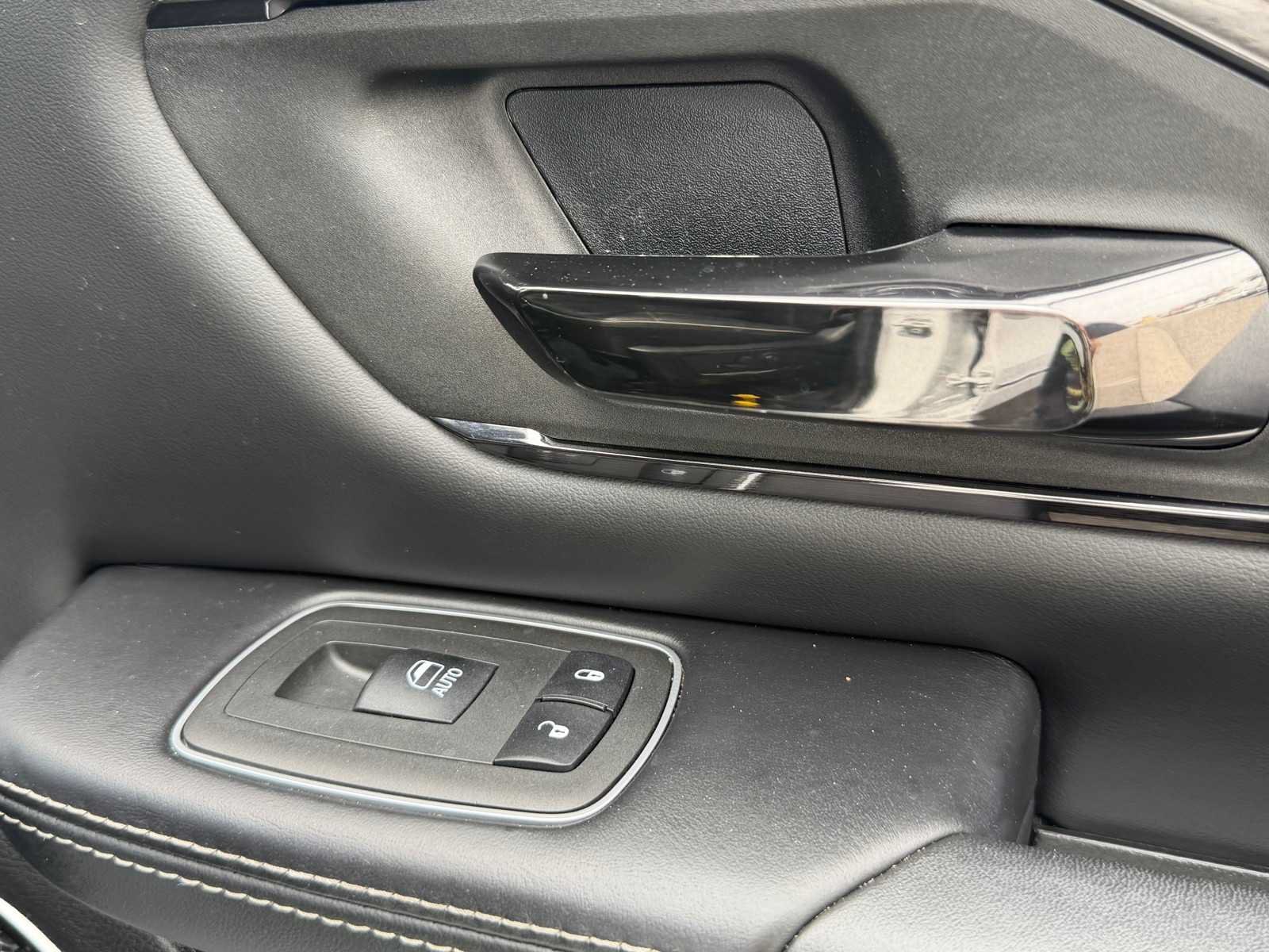 Used 2022 RAM 1500 Limited AWD/4WD image 29