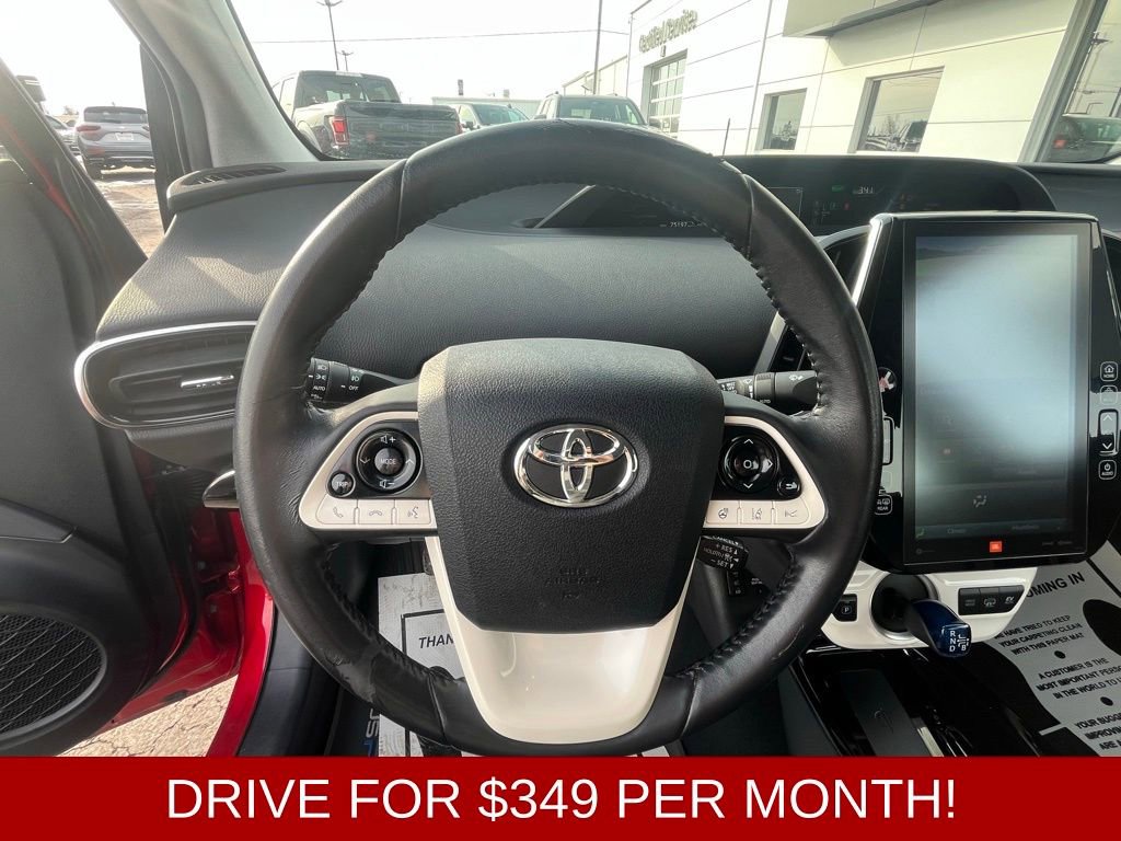 Used 2017 Toyota Prius Prime Advanced image 37