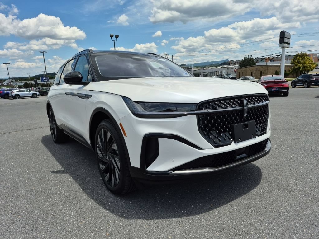 New 2026 Lincoln Nautilus Reserve AWD/4WD image 7