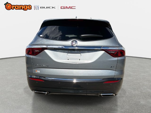 Used 2024 Buick Enclave Essence w/ Sport Touring Edition FWD image 4