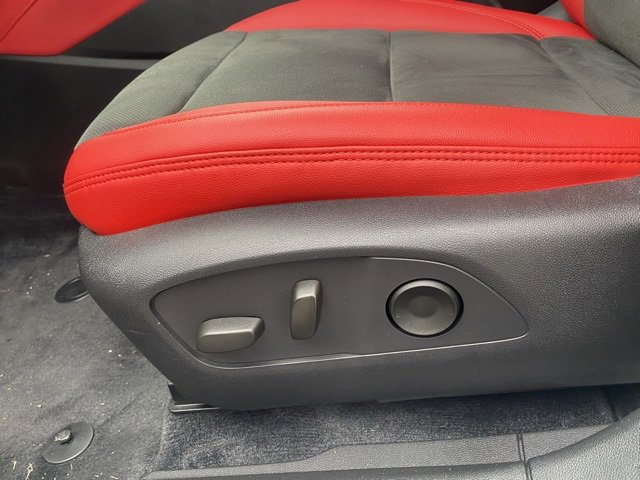 Used 2024 Chevrolet Blazer EV RS image 17