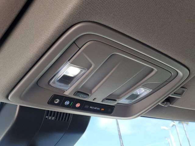 Used 2022 Chevrolet Silverado 1500 LT image 30