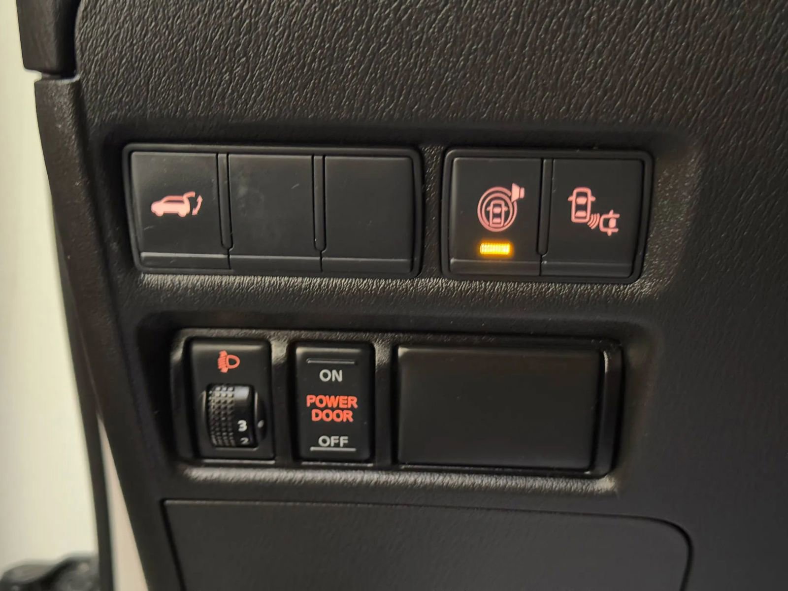 Used 2017 Nissan Armada Platinum w/ Captain Seat Package image 36