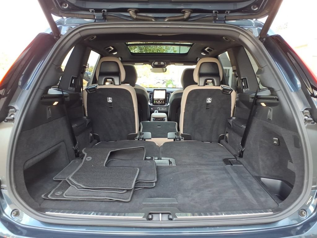 Certified 2026 Volvo XC90 B6 Plus AWD/4WD image 26