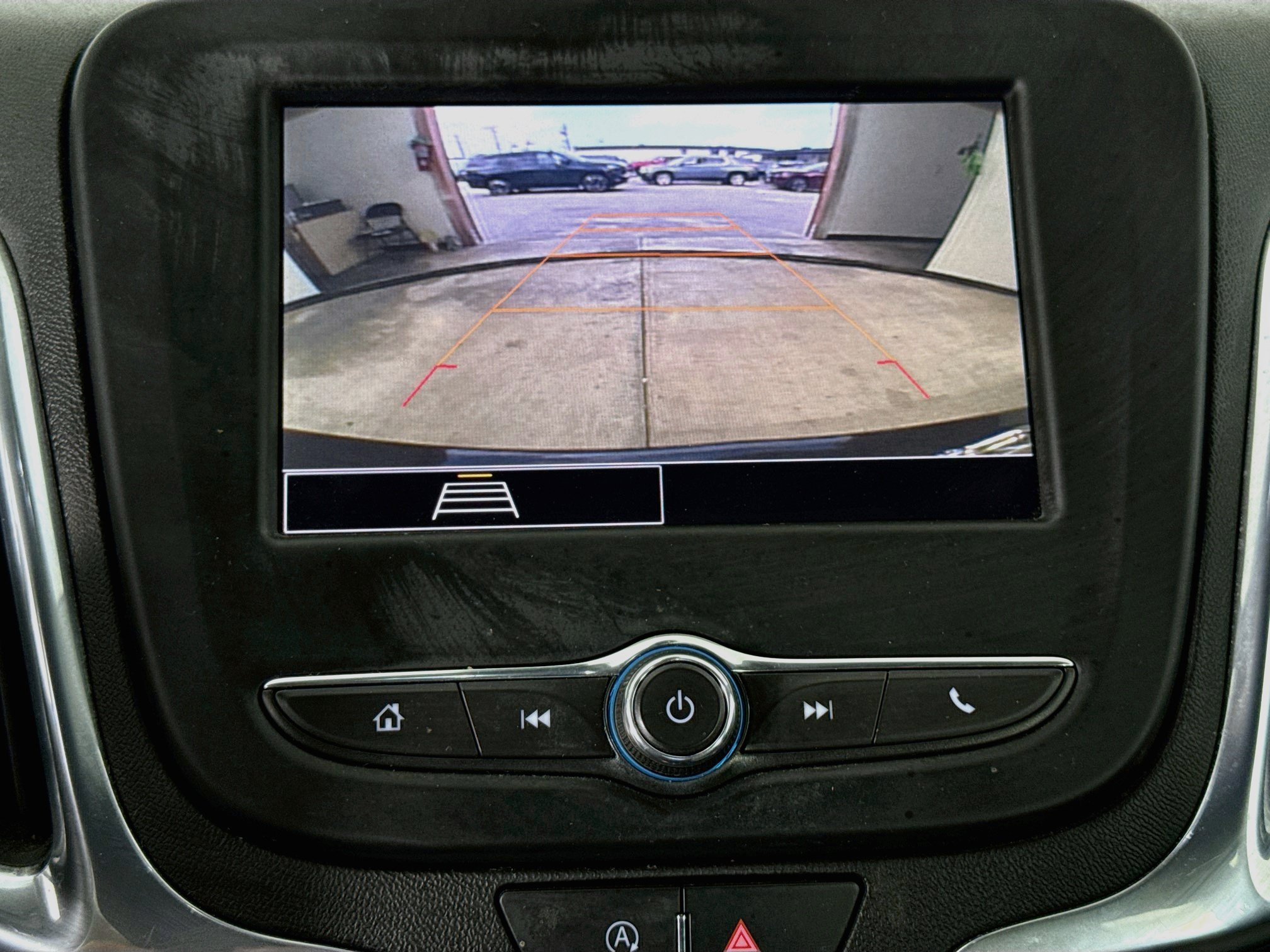 Used 2023 Chevrolet Equinox LS w/ LS Convenience Package FWD image 16