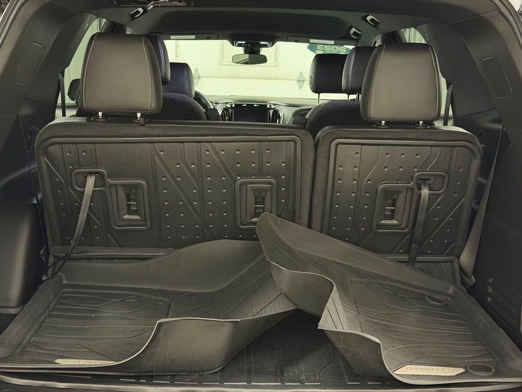 Certified 2023 Chevrolet Traverse LT w/ LPO, Floor Liner Package image 16