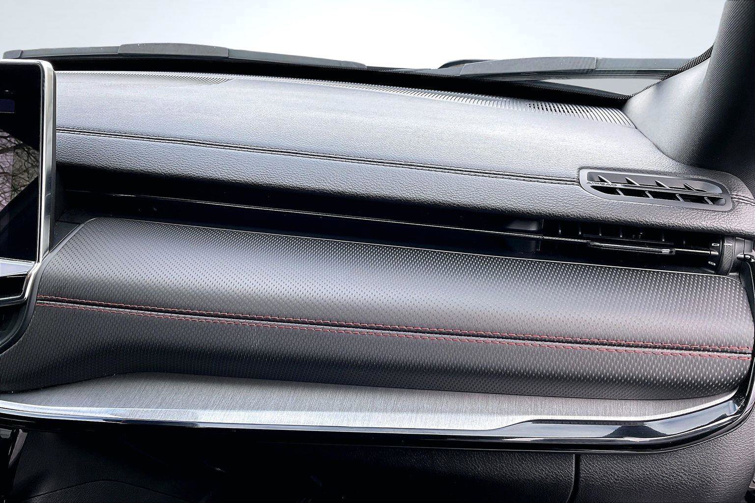 Used 2024 Jeep Compass Trailhawk image 18