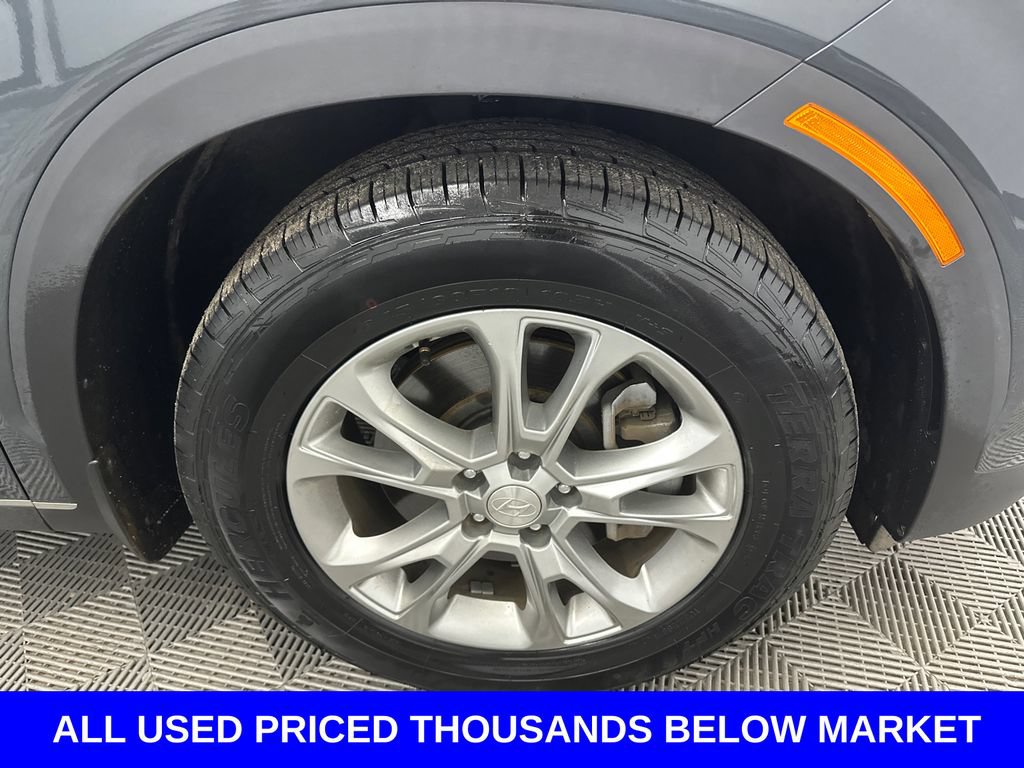 Used 2022 Hyundai Palisade SE FWD image 12