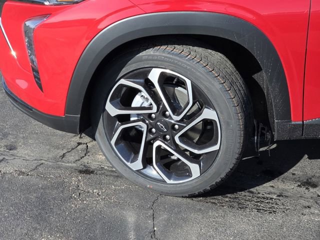New 2026 Chevrolet Trax RS w/ Sunroof Package image 25