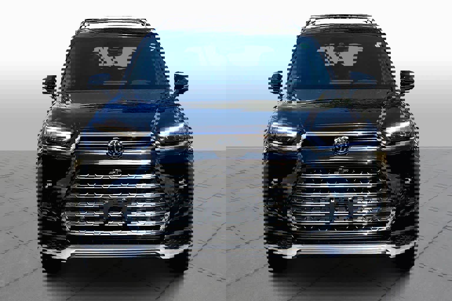 Used 2026 Toyota Grand Highlander AWD Hybrid image 4