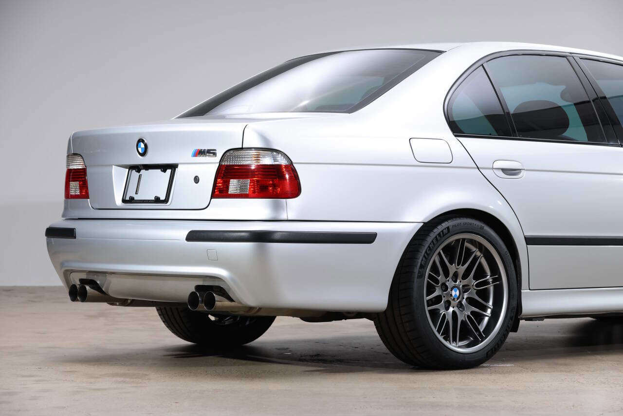 Used 2003 BMW M5 image 21
