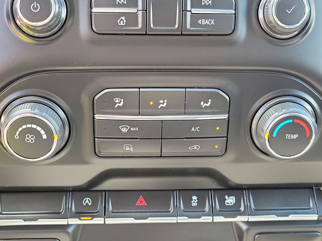 Used 2020 Chevrolet Silverado 1500 LT AWD/4WD image 27