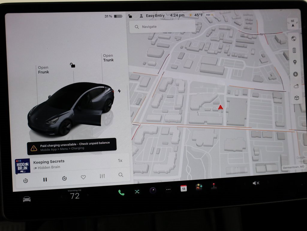 Used 2023 Tesla Model 3 Standard Range image 16