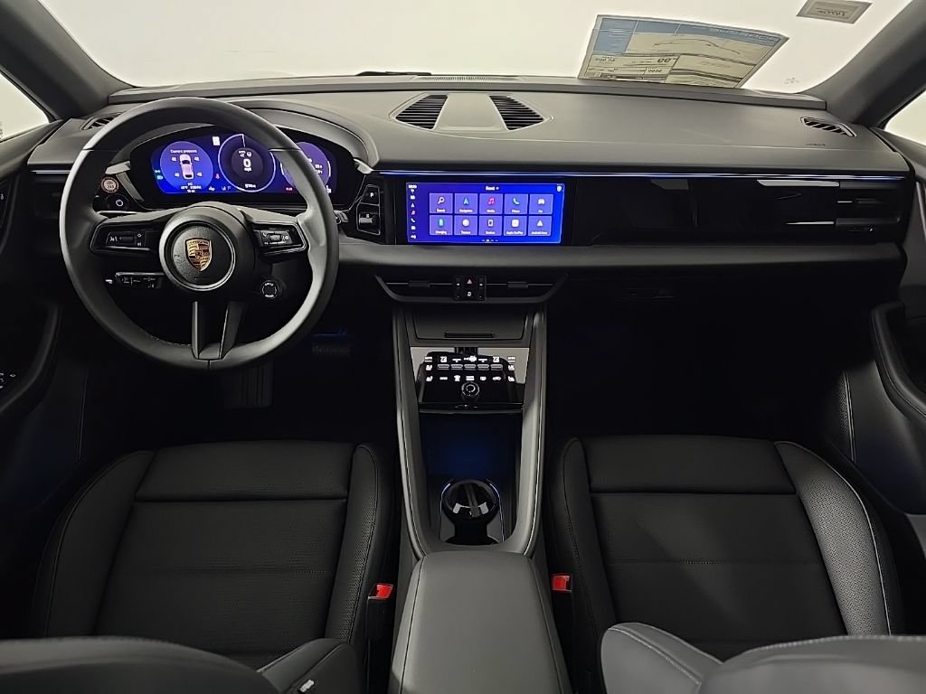 Certified 2025 Porsche Macan Electric RWD image 28