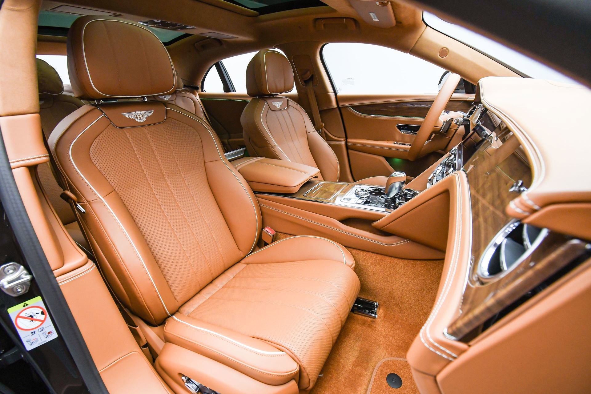 New 2026 Bentley Flying Spur Plug-In Hybrid AWD/4WD image 17