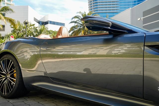 Used 2023 Aston Martin DBS Volante image 36