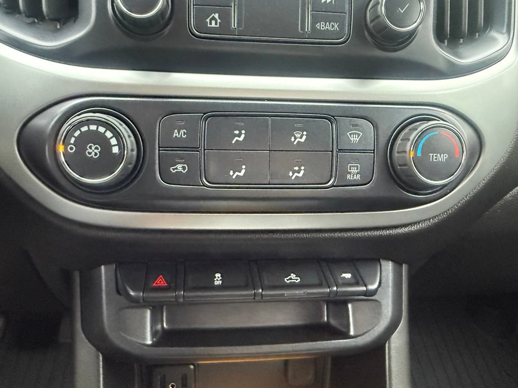 Used 2019 Chevrolet Colorado LT w/ LT Convenience Package AWD/4WD image 23