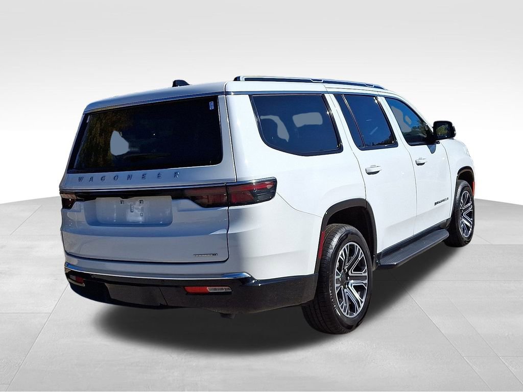 Used 2024 Jeep Wagoneer Series II w/ Flexible Seating Group image 6