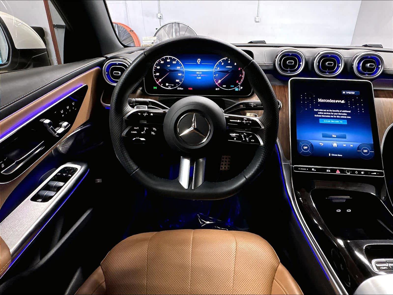Used 2025 Mercedes-Benz CLE 450 4MATIC Cabriolet image 8
