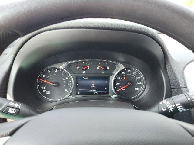 Used 2024 GMC Terrain SLE image 18