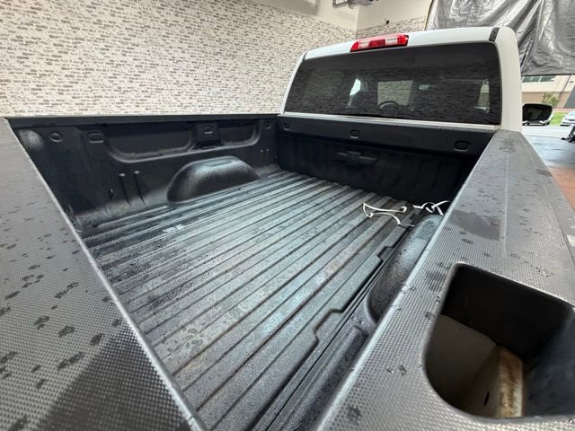 Used 2018 Chevrolet Silverado 1500 LT w/ All Star Edition AWD/4WD image 11