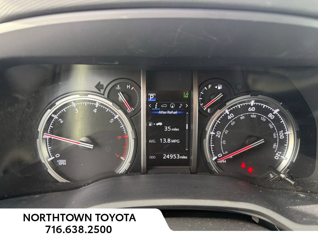 Used 2024 Toyota 4Runner Limited image 11