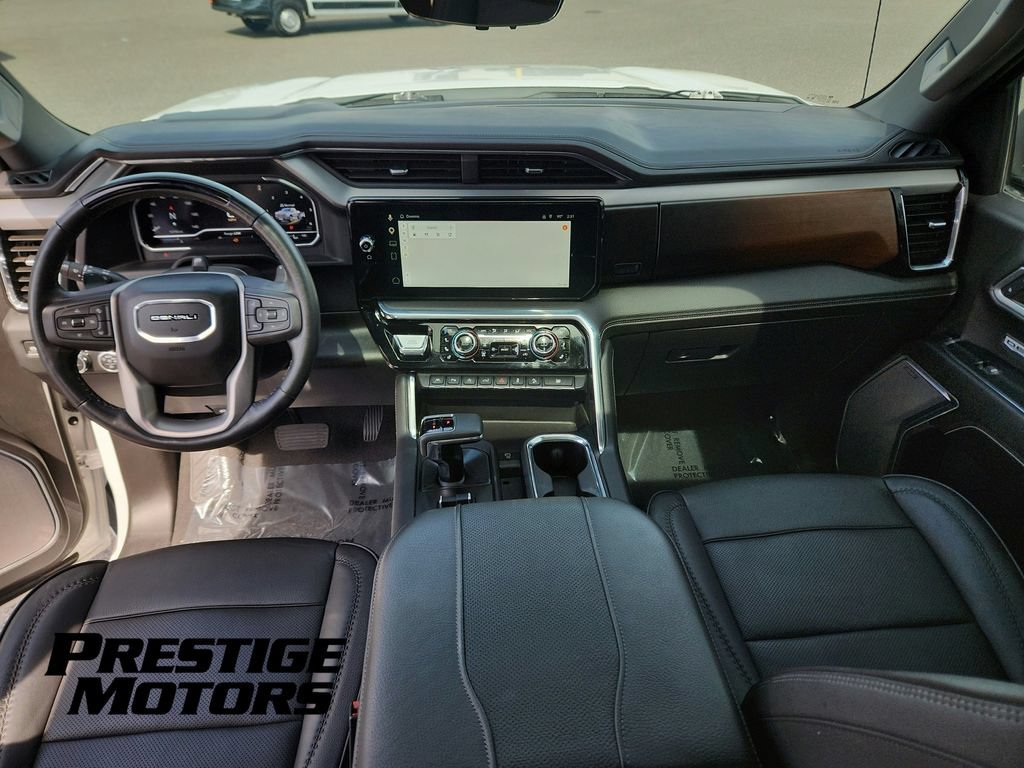 Used 2024 GMC Sierra 1500 Denali AWD/4WD image 19