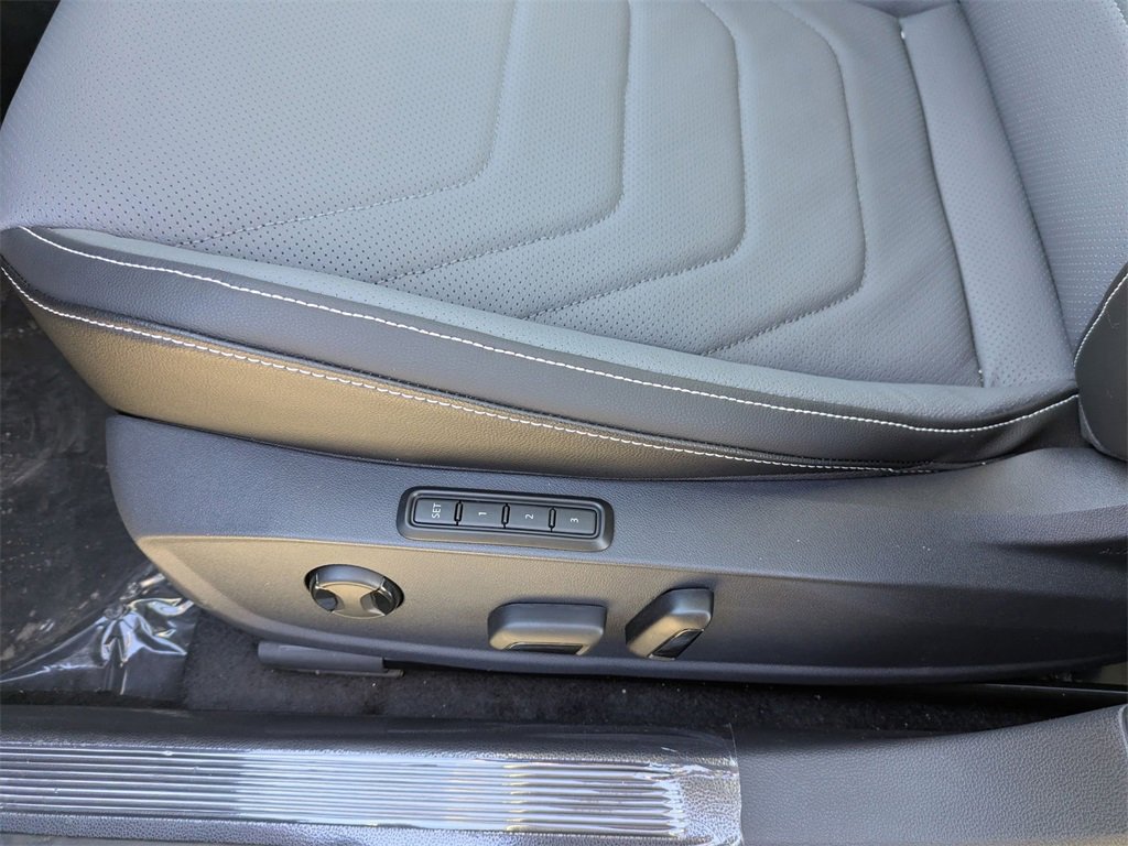 New 2026 Volkswagen Jetta SEL image 14