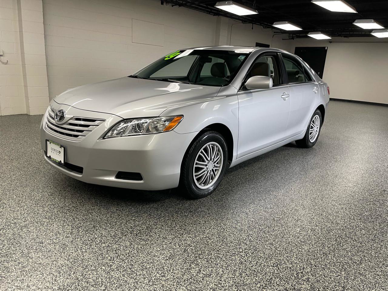 Used 2009 Toyota Camry LE FWD image 9