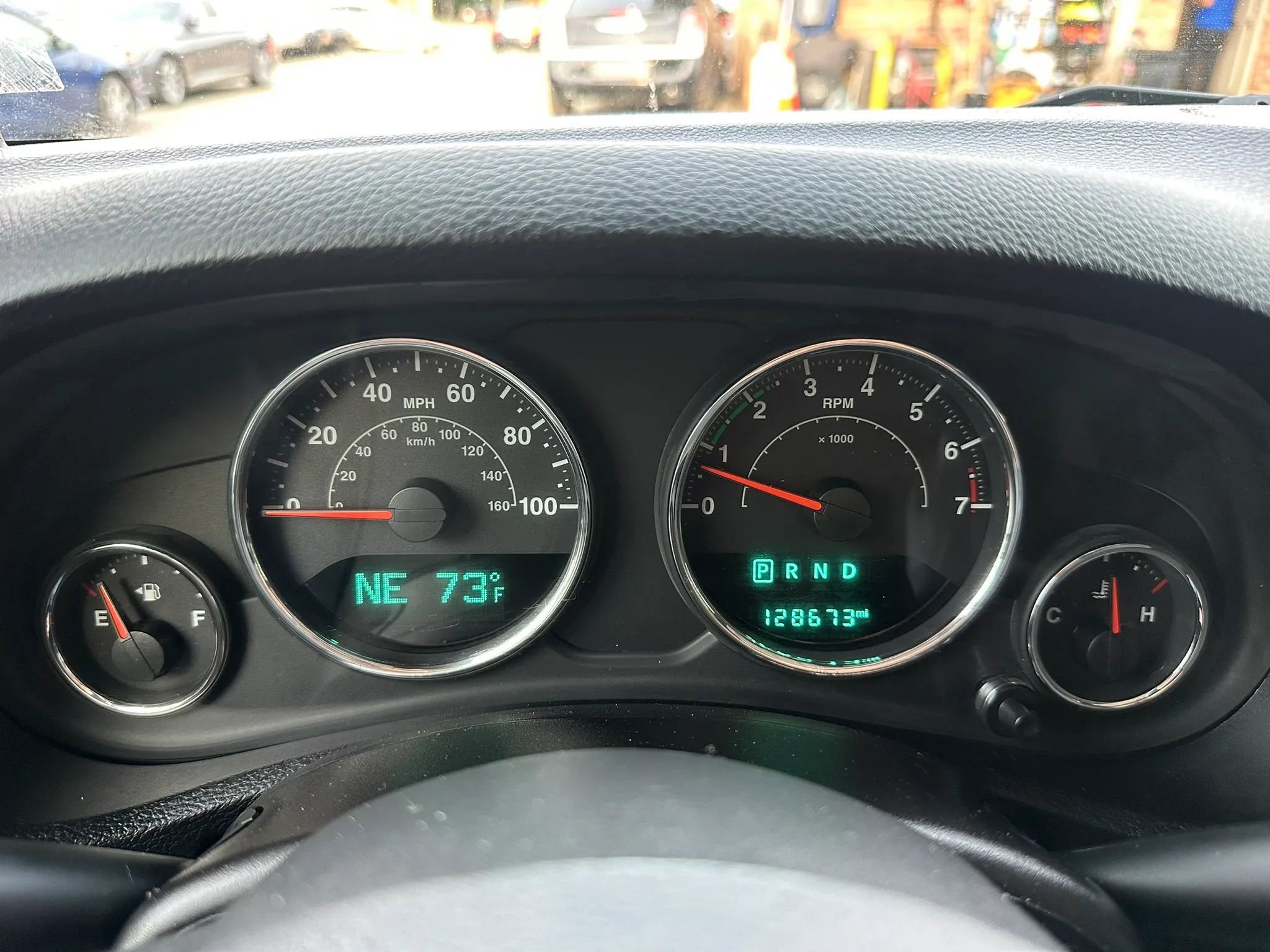Used 2014 Jeep Wrangler Sport w/ Connectivity Group AWD/4WD image 6