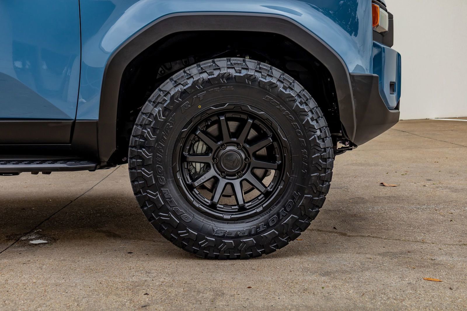 Used 2025 Toyota Land Cruiser w/ Premium Package image 12